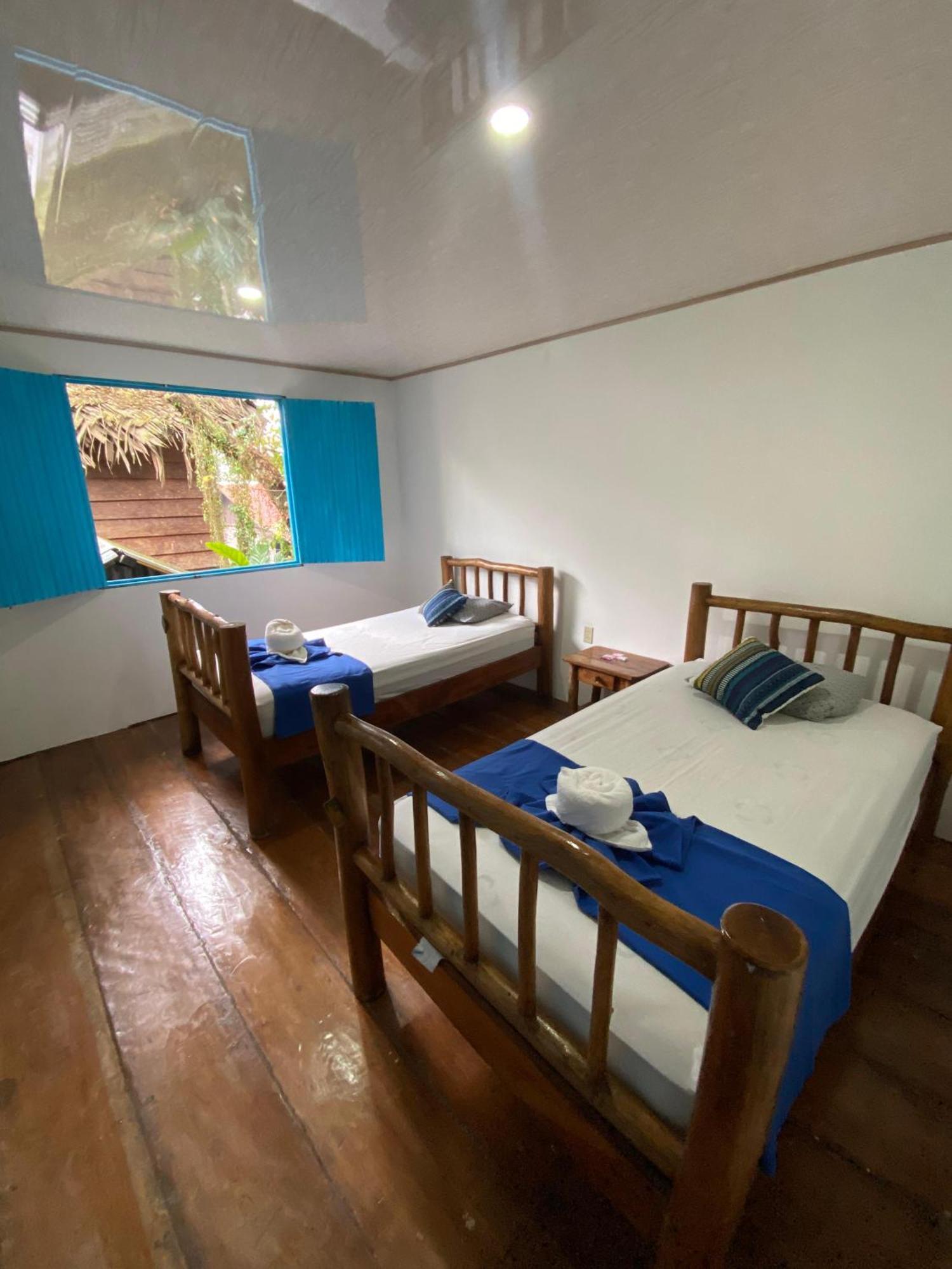 Casa De La Iguana Hostel ลิฟวิงสตัน ภายนอก รูปภาพ